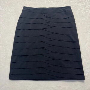Larry Levine Black Tiered Pencil Skirt Size 10 Knee Length Stretch